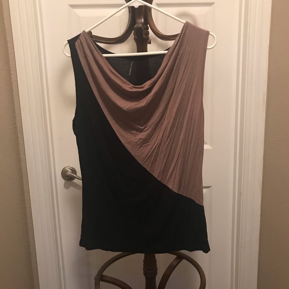 Woman’s blouse
